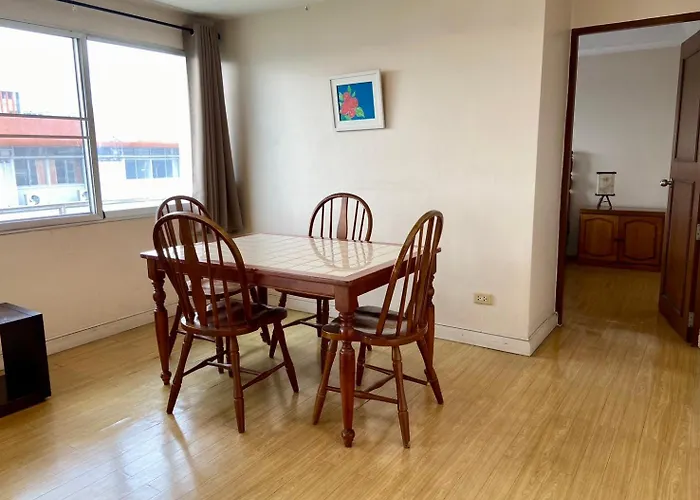ศรีย่าน เรสซิเดนซ์ Sriyan Apartment